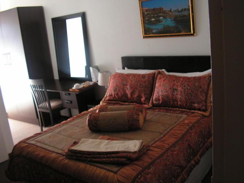 Moshitametsi Guesthouse Kempton Park Exterior photo