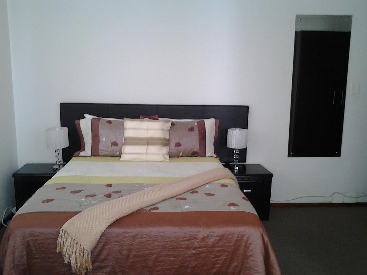 Moshitametsi Guesthouse Kempton Park Exterior photo